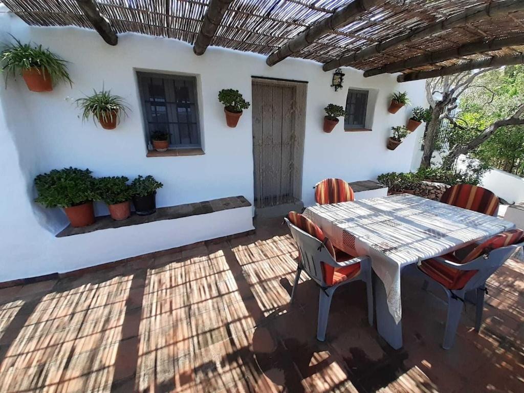 Cortijo Tipico Andaluz En La Sierra Cerca De Frigiliana De Nerja Y De Las Playas Kültér fotó