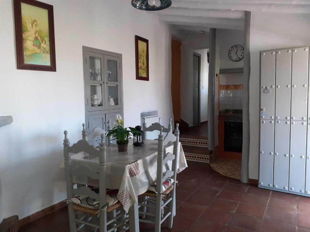 Cortijo Tipico Andaluz En La Sierra Cerca De Frigiliana De Nerja Y De Las Playas Kültér fotó