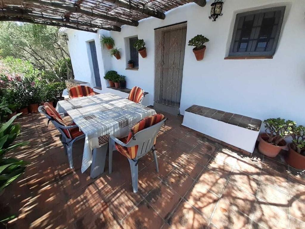 Cortijo Tipico Andaluz En La Sierra Cerca De Frigiliana De Nerja Y De Las Playas Kültér fotó