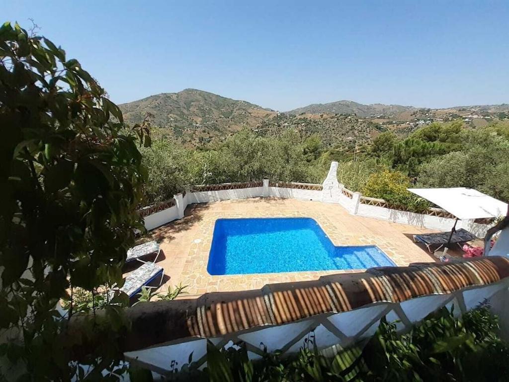 Cortijo Tipico Andaluz En La Sierra Cerca De Frigiliana De Nerja Y De Las Playas Kültér fotó