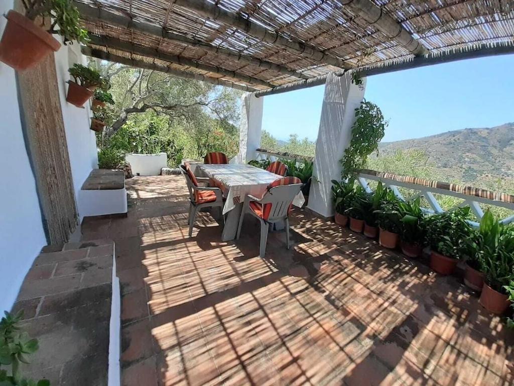 Cortijo Tipico Andaluz En La Sierra Cerca De Frigiliana De Nerja Y De Las Playas Kültér fotó