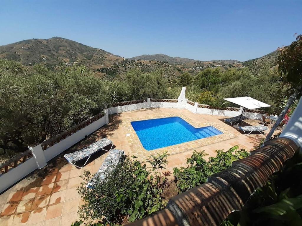 Cortijo Tipico Andaluz En La Sierra Cerca De Frigiliana De Nerja Y De Las Playas Kültér fotó