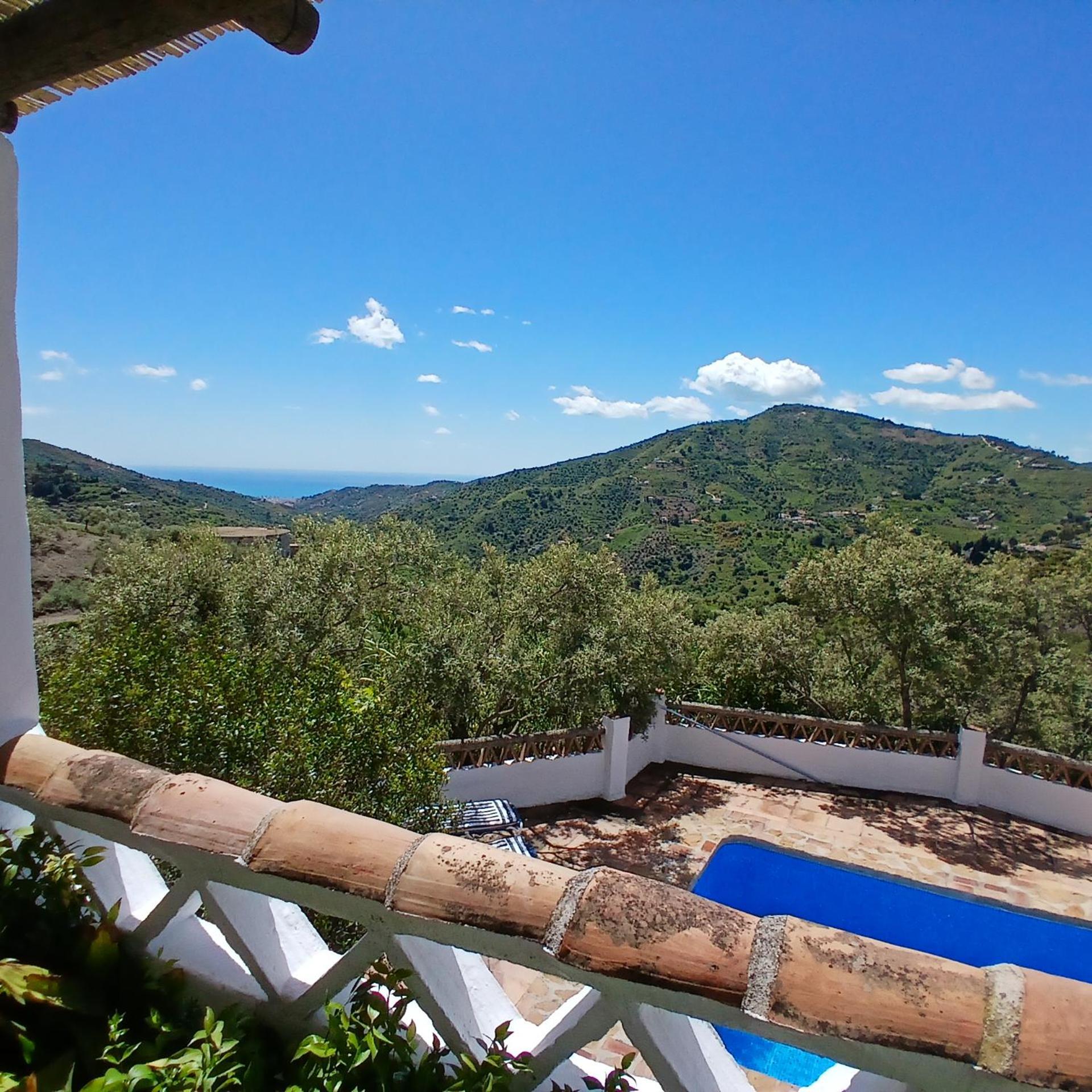Cortijo Tipico Andaluz En La Sierra Cerca De Frigiliana De Nerja Y De Las Playas Kültér fotó